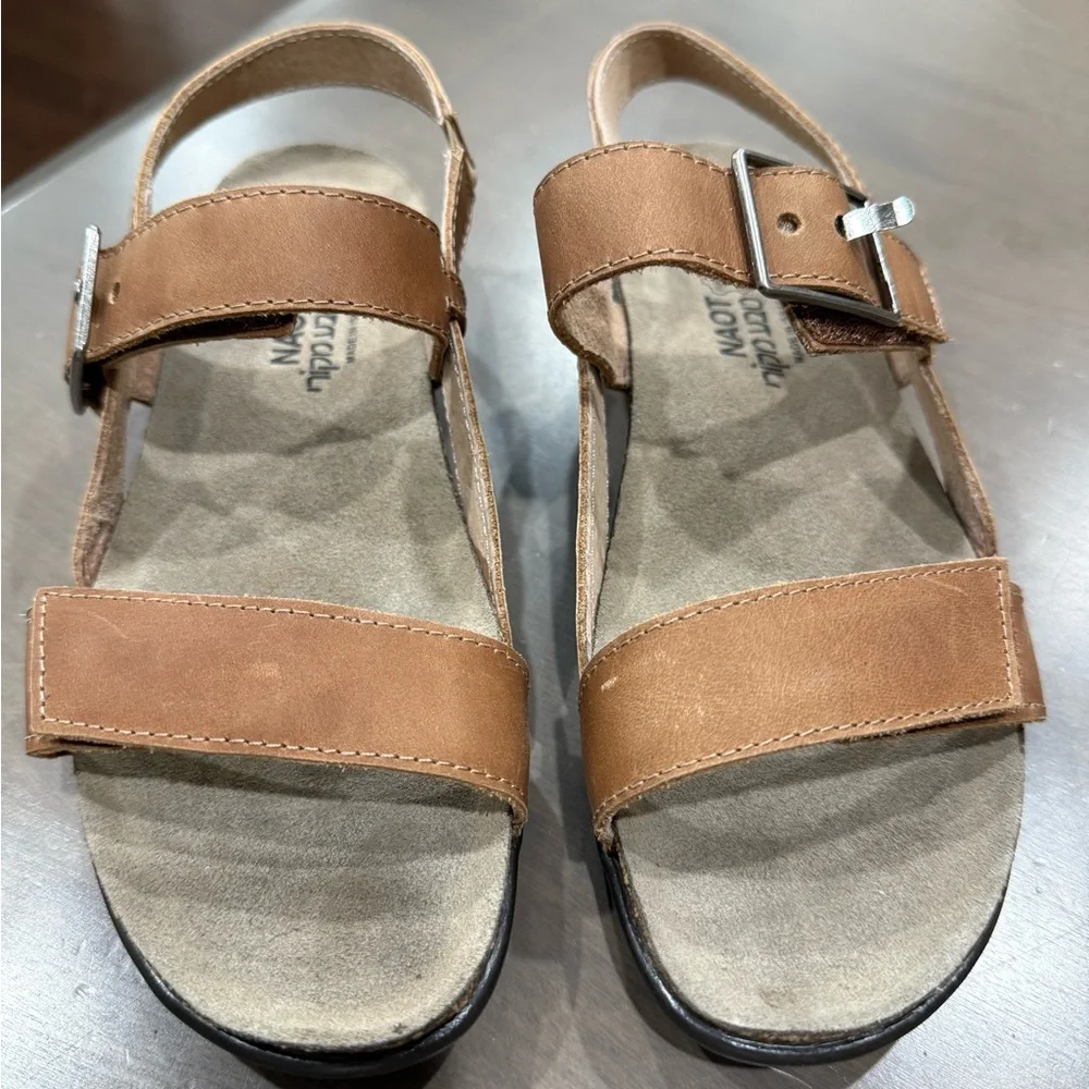 NAOT NEW Size 5.5 (36 )Footwear Women's Norah Sandal in Latte Brown Lthr